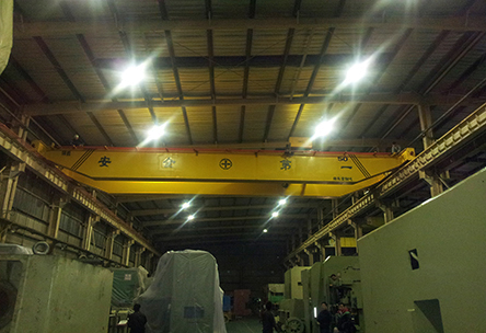 雙梁橋式起重機(jī) 雙梁橋式起重機(jī)